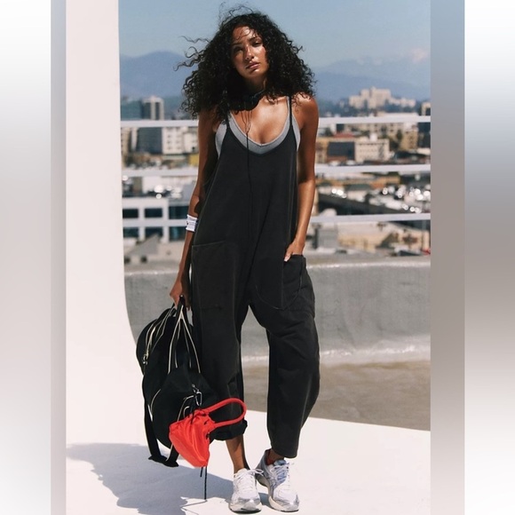 Free People Movement x Hatch Hot Shot Onesie Black Size SM & L $80 Retail NWT - Picture 1 of 7